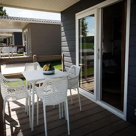 Chalet Compact In With Terrace Gulpen